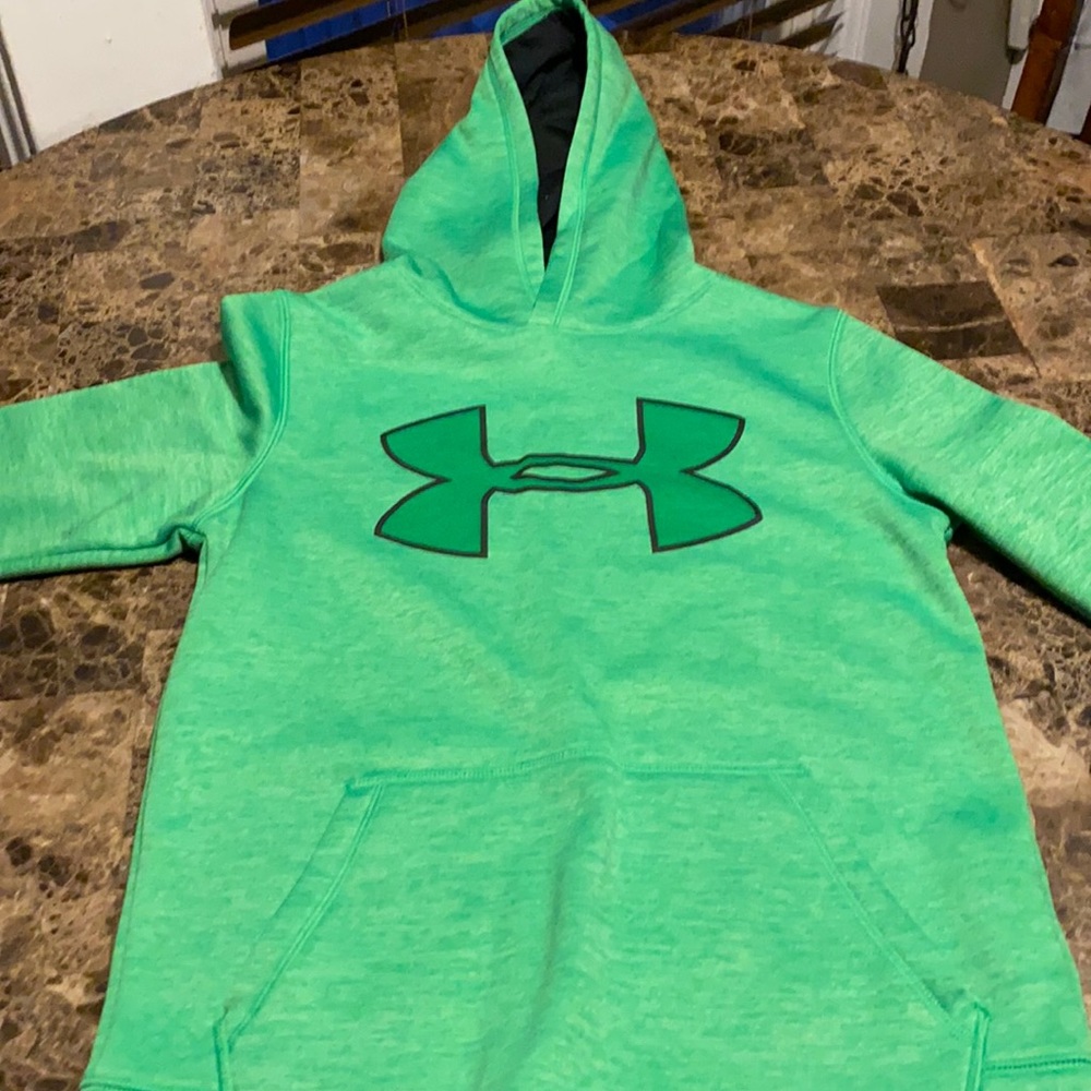 Boys under armor sweatshirt.  Never worn.